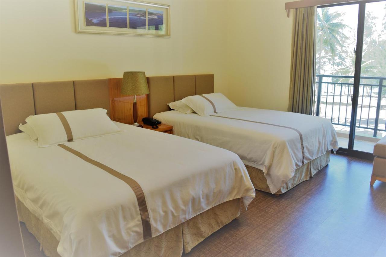 Saipan Beach Hotel Buitenkant foto
