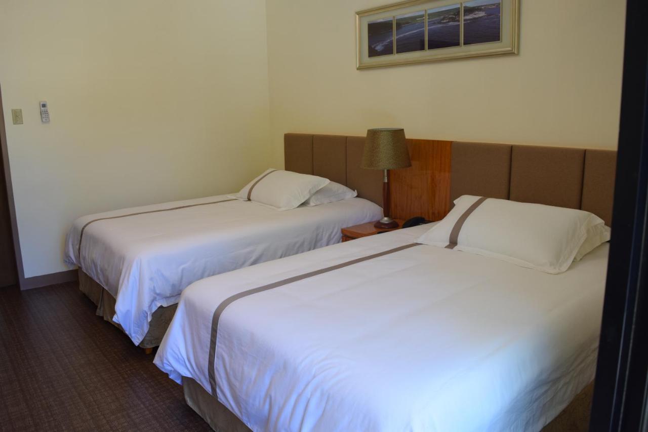 Saipan Beach Hotel Buitenkant foto