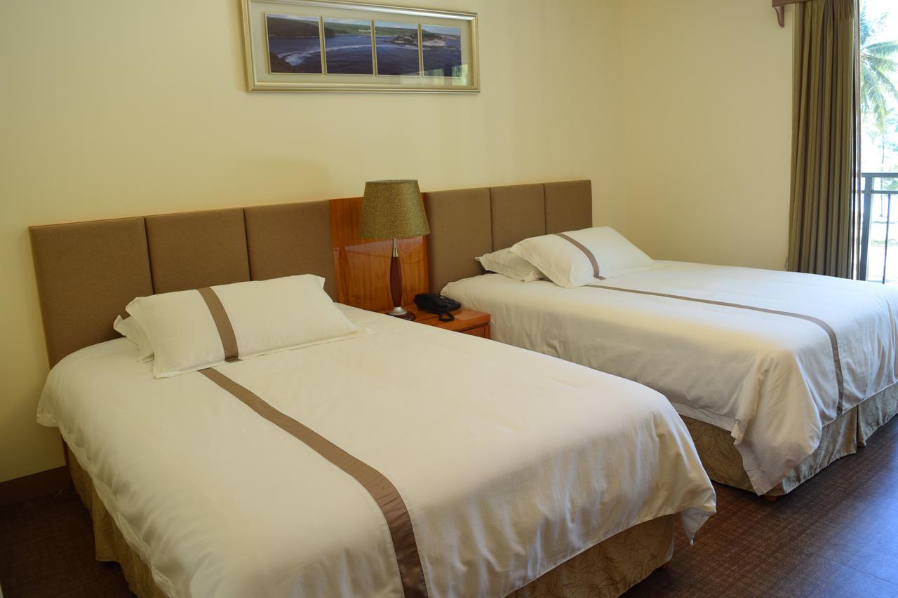 Saipan Beach Hotel Buitenkant foto