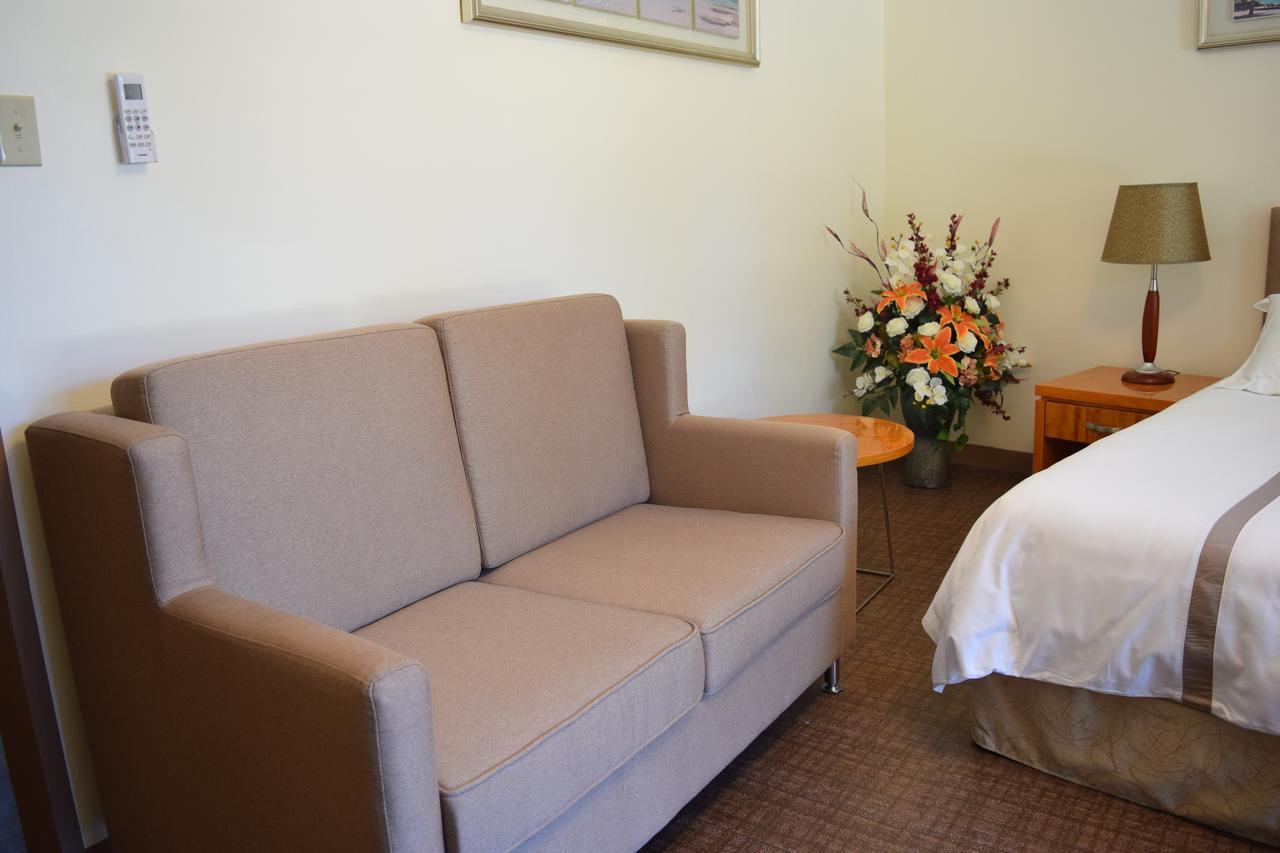 Saipan Beach Hotel Buitenkant foto
